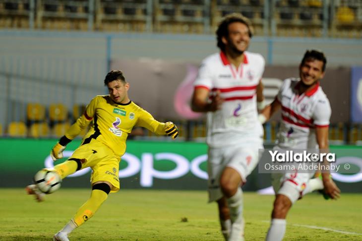 محمود علاء لاعب الزمالك يحتفل بهدفه أمام الاتحاد محمود علاء لاعب الزمالك يحتفل بهدفه أمام الاتحاد